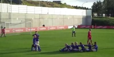
	Cea mai tare bucurie la gol, episodul 6! Islandezii au mers cu barca pe uscat :)) VIDEO
