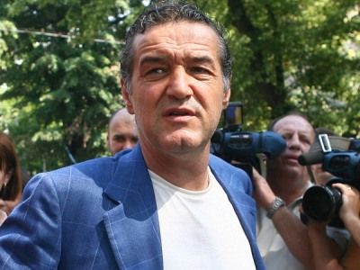 
	Becali stie cine va fi urmatorul Hagi: Un jucator de la Steaua II, pe care l-a trimis la Urziceni!
