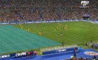 
	VIDEO! Ghinionul Lucescu loveste din nou! Un arbitru idiot ajuta Franta sa marcheze! Vezi faza si spune: a fost OFFSIDE?
