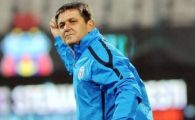 
	Andone: "Ti-am pregatit o surpriza!", Lacatus: "Da' cine esti tu, Andreea Marin?"
