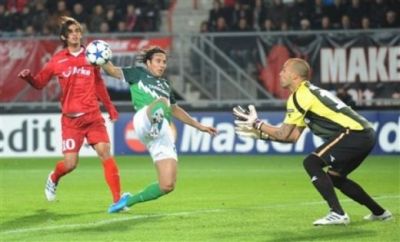 
	VIDEO / Arnautovic o mentine pe Werder in lupta pentru calificare: Twente 1-1 Bremen
