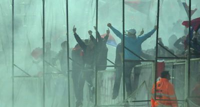 
	Rapid acuza galeria Stelei de tentativa de OMOR! "Au o placere morbida sa strice orice spectacol sportiv!"
