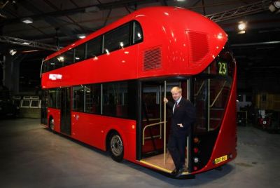 SUPER FOTO: Englezii au prezentat NOUL 'double-decker' bus!