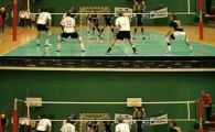 Cel mai tare serviciu din volei! L-a facut KO pe arbitru! VIDEO