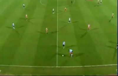VIDEO / A vrut sa-l faulteze, dar... l-a CALARIT! Ribery si-a carat in spate un adversar: