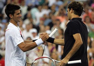 
	Djokovic, in FINALA de la Australian Open, dupa 7-6, 7-5, 6-4 cu Federer!
