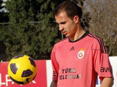 
	Hagi, SOMAT sa-i bage pe Stancu si Zapata titulari! Ce scrie presa din Turcia de transferurile Regelui!
