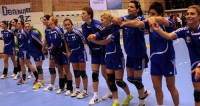 
	Tolnai este senzationala!!! Oltchim 21-20 Buducnost! Prima victorie in Liga Campionilor! Vezi reactia fetelor!
