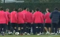
	VIDEO: Cum au reactionat jucatorii Barcelonei la antrenament cand au aflat ca Guardiola si-a prelungit contractul:
