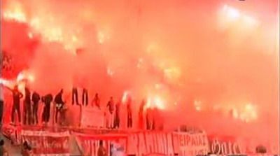 
	Atmosfera cum nu ai mai vazut niciodata pe un stadion! VIDEO incredibil inainte de Olympiakos - Panathinaikos!
