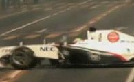 
	VIDEO FABULOS! El este pilotul debutant din F1 care a scos 200.000 oameni pe strazi!
