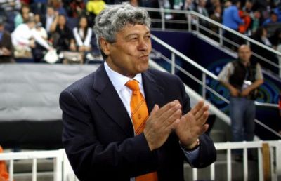 United si Barcelona il lucreaza pe Mircea Lucescu! Ce tactici MURDARE folosesc impotriva Sahtiorului: United si Barcelona il lucreaza pe Mircea Lucescu! Ce tactici MURDARE folosesc impotriva Sahtiorului: