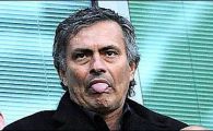 
	Mourinho, desfiintat chiar de oamenii Realului! "Se crede stapan si face numai ce vrea!" Vezi atacul fara precedent la adresa portughezului:
