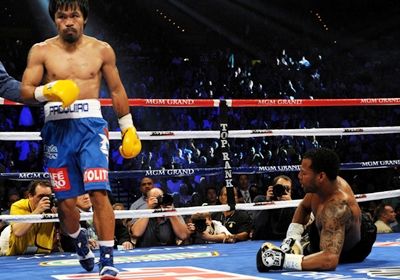 
	VIDEO: Manny Pacquiao a facut SHOW cu Shane Mosley! Vezi cele mai tari faze:
