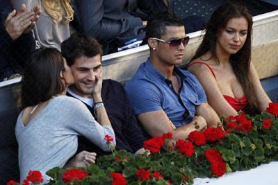 
	Irina Shayk si Sara Carbonero ii au la degetul mic pe Ronaldo si Casillas! SUPERFOTO de la turneul lui Tiriac
