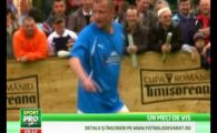 
	VIDEO Dorinel a revenit pe teren! Vezi ce super gol a dat la meciul legendelor din Cupa!
