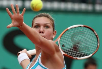 
	Aproape de un rezultat mare! Simona Halep - Serena Williams 6-3, 2-6, 1-6! Programul de azi al romanilor la Wimbledon:
