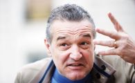 
	Becali il face praf pe antrenorul care L-A SALVAT in iarna! Vezi motivul pentru care l-a pus la zid!
