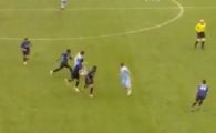 
	VIDEO: Chivu, AMETIT de bogatasii de la City! Vezi pasa GENIALA a lui David Silva la care Chivu a fost spectator!
