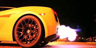 
	VIDEO: 1.250 de cai in flacari! Lamborghini Gallardo face ca toti dracii&nbsp;si te scoala din morti!
