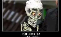 
	VIDEO: Silence, Ahmed ne-a ucis! Dinamo a dat-o in BARA rau, stelistii au inceput mistoul! Ce ringtone face furori dupa dezastrul de la Dinamo:&nbsp;
