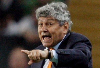 
	Lucescu: "Parca as fi jucat impotriva Barcelonei!" Raspunsul cu care antrenorul lui Porto il pune la colt pe roman: 
