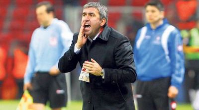 
	"Hagi e mare antrenor, cel mai bun din toata cariera mea!" Declaratia dupa care simbolul nationalei intra in atentia marilor cluburi:
