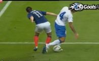 
	VIDEO SCANDALOS! A doua calificare controversata pentru Franta! Vezi ce penalty au primit oamenii lui Platini in minutul 78!
