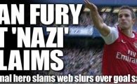 
	Acuze SOCANTE pentru eroul lui Arsenal! Van Persie, pus la zid pentru ca ar fi facut salutul NAZIST dupa un gol cu Chelsea! Reactia jucatorului:
