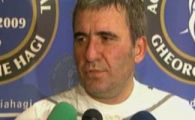 
	Hagi isi face stadion de LUX! Le taie netul si TV-ul pustilor care trebuie sa fie viitorul Romaniei!
