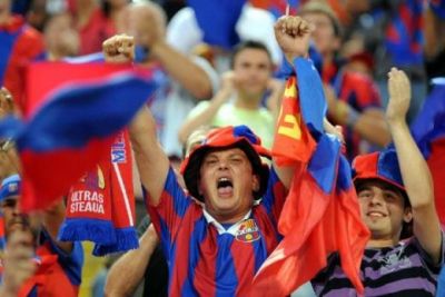 
 Galeria Stelei UMILITA: &quot;Pentru asta, ii anuntam pe dinamovisti ca vor trebui sa vina in frac, cu papion si catel in lesa in retur!&quot;
