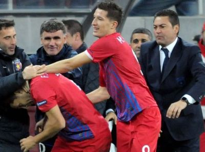 Dan Petrescu ii lasa Stelei un super mijlocas: "Daca il ia, va face o afacere buna" Ce zice despre transferul unuia dintre fratii Costea la Kuban!
Dan Petrescu ii lasa Stelei un super mijlocas: "Daca il ia, va face o afacere buna" Ce zice despre transferul unuia dintre fratii Costea la Kuban!