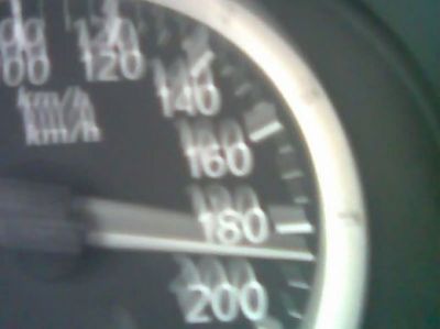 VIDEO FENOMENAL! Un pusti a reusit sa conduca un Logan cu 345 km/h... in JOACA! :)
VIDEO FENOMENAL! Un pusti a reusit sa conduca un Logan cu 345 km/h... in JOACA! :)