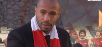 
	VIDEO cutremurator! Henry a izbucnit in lacrimi in fata stadionului lui Arsenal, fanii au inceput sa-i scandeze numele!
