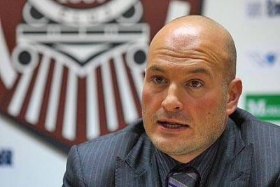 
	Toate TUNURILE pe Paszkany si CFR! Porumboiu e gata de o decizie ISTORICA! "Regret ca am bagat bani in mizeria asta!"
