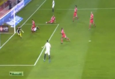VIDEO! De aceea spunea Ozil ca merita Balonul de Aur! Casillas a avut PARADA ANULUI! Cum a scos un gol cu un salt de senzatie: