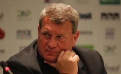 CFR vrea sa elimine orice suspiciune! Muresan: "Vrem arbitri straini! Lumea ne ataca pentru ca suntem buni!" CFR vrea sa elimine orice suspiciune! Muresan: "Vrem arbitri straini! Lumea ne ataca pentru ca suntem buni!"