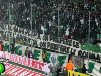 
	FOTO SENZATIONAL! Banel e AUR pentru Saint Etienne! Vezi ce mesaj emotionant au avut fanii la meciul cu PSG!
