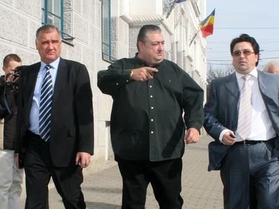 
	Iancu, gata sa REVINA in Liga I! Negociaza preluarea Petrolului: "Am discutat cu Rachita!"
