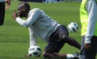 City a pus doi jucatori sa-i fie BODYGUARZI lui Balotelli! Solutia lui Mancini pentru a controla un jucator DEMENT!