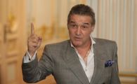 
	Gigi are o noua meserie: REGIZOR :) Cum arata scenariul pentru primul episod din comedia "Oltenii si DNA-ul!" 
