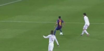 
	SUPER VIDEO: Driblingul cu care Xavi l-a umilit pe Kaka! Vezi o faza geniala
