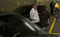 
	FOTO si VIDEO: Mourinho l-a asteptat pe arbitru IN PARCARE dupa meciul cu Barca! Replica INCREDIBILA a portughezului la adresa centralului:
