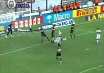 
	Executia 'Costea', data pe repeat in tara ZEULUI Messi! Asta e golul saptamanii in America de Sud
