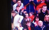 
	CUTREMUR dupa Liverpool - Man United! Un fan a fost ARESTAT dupa gesturi rasiste: a imitat o maimuta si l-a facut pe Evra sa PLANGA pe teren
