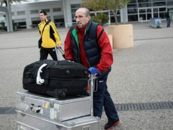 
	GATA! Latovlevici RAMANE la Steaua! Vezi ce fundas stanga a transferat Saint Etienne!
