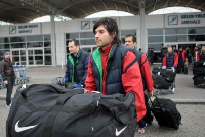 Stan isi pune iar mainile in CAP! Brandan pleaca in China dupa meciul cu Twente! Cine joaca in locul lui in RETUR?