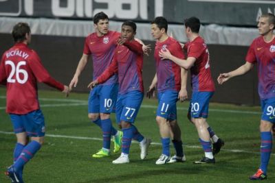 
	Becali are cu ce! I-a gasit inlocuitorul perfect lui Brandan! E roman, e tanar si fanii sunt indragostiti total de el:
