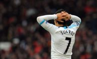 
	SUPER FOTO: Cu ce a fost prins de paza un suporter al lui United la meciul cu Liverpool
