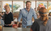 
	Beckham e noul barbat FATAL al Americii: Cum agata o casiera intr-un fast food! :)) Vezi super VIDEO
